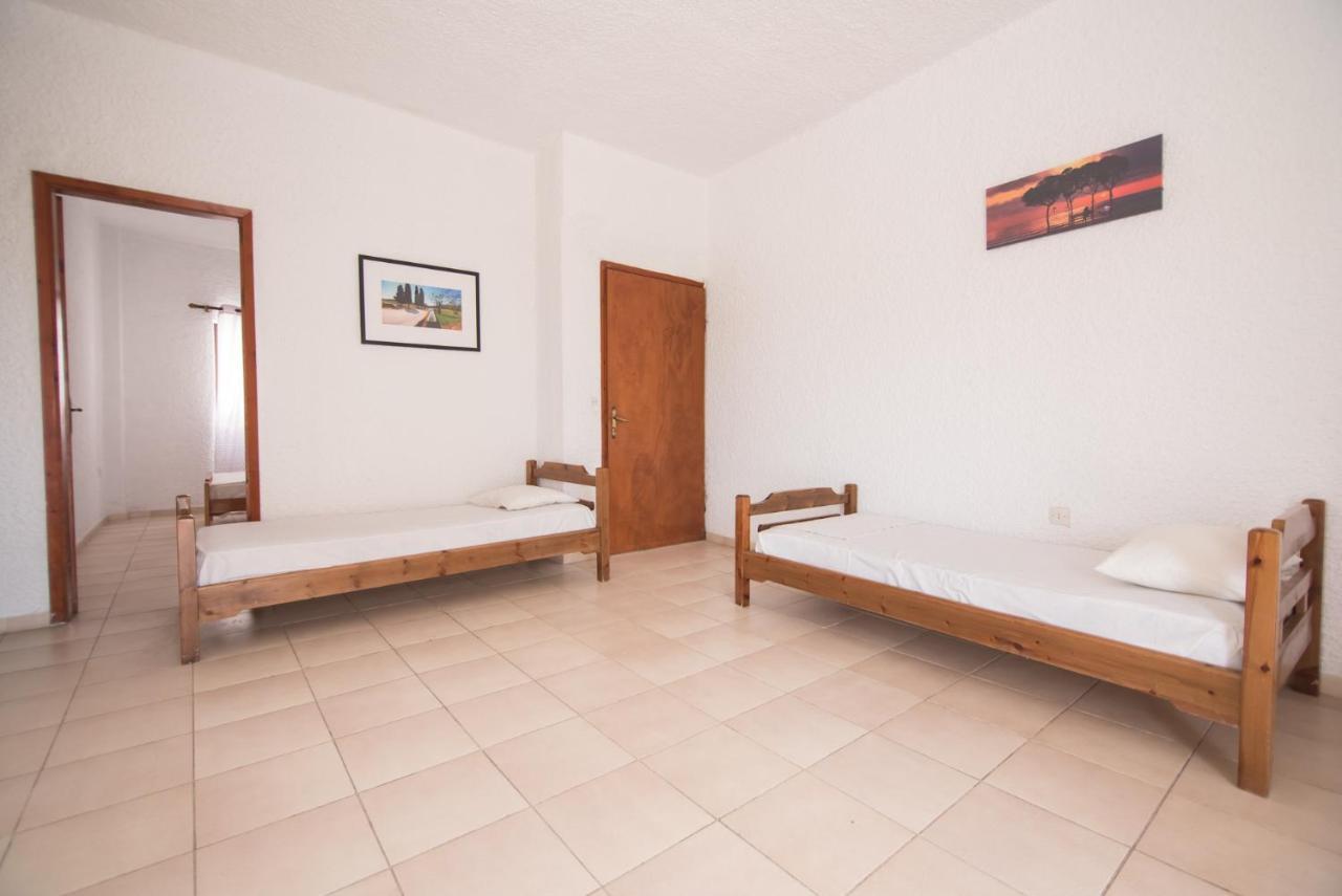 George'S Apartments Skala Fourkas Bagian luar foto