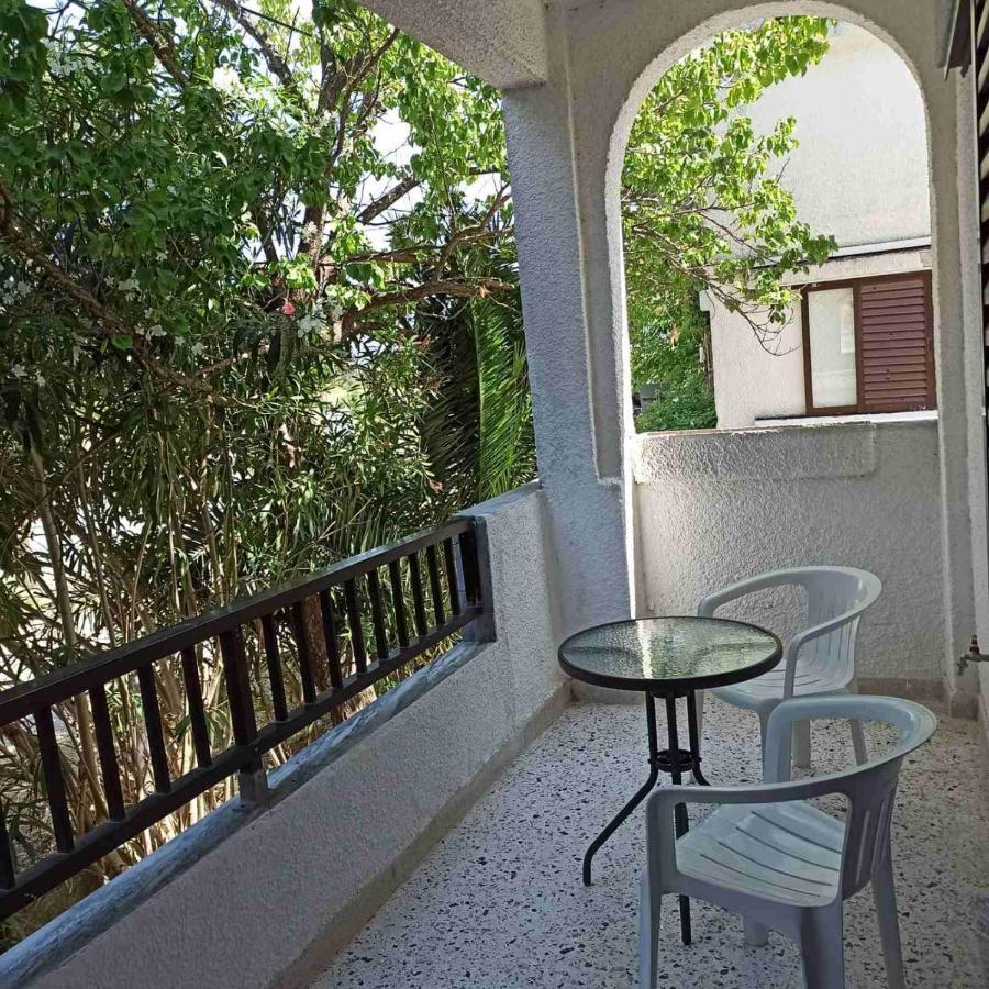 George'S Apartments Skala Fourkas Bagian luar foto